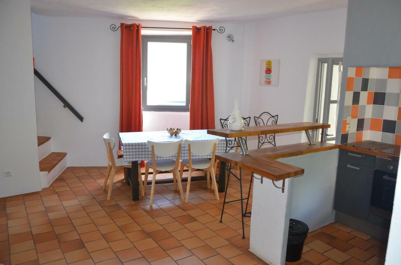Gite Figaret Saint-Julien-de-la-Nef Esterno foto